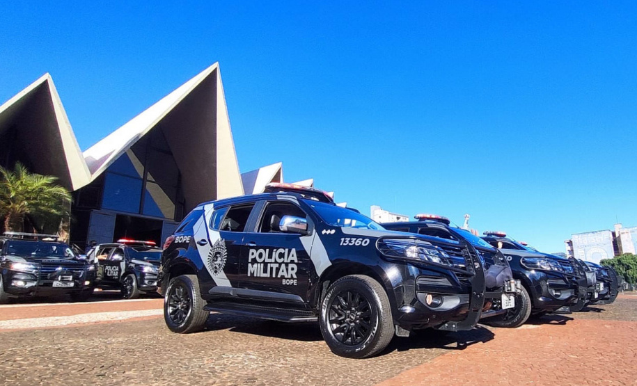 As equipes policiais do Batalhão de Operações Especiais (BOPE), treinadas para dar suporte às unidades de área da PM nas ocorrências de maior periculosidade estão na região de Cascavel nesta semana. A Operação Pronta Resposta IV foi lançada nesta terça-feira (18/05), no Centro da cidade, com a participação do Subcomandante-Geral da PM, coronel Rui Noé Barroso Torres.  -  Cascavel, 18/05/2021  -  Foto: PMPR