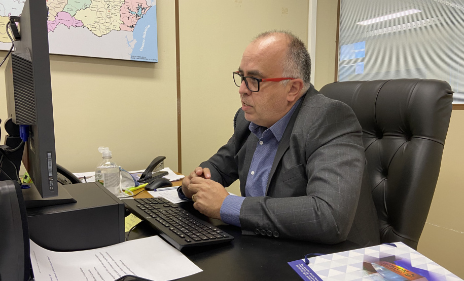 A Secretaria de Estado da Saúde (Sesa) participou da primeira videoconferência do Webinar da Federação das Santas Casas de Misericórdia e Hospitais Beneficentes do Paraná (Femipa) 2021 nesta terça-feira (18)