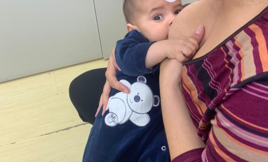 A Secretaria de Estado da Saúde celebra nesta quarta-feira (19) o Dia Mundial de Doação de Leite Humano. Em alusão à Semana Estadual de Doação de Leite Humano, será realizada na próxima sexta-feira (21), uma transmissão ao vivo com a temática ?Doação de Leite Humano: a pandemia trouxe mudanças, a sua doação traz esperança?, o evento destaca os benefícios da amamentação para mães e bebês em meio à pandemia da Covid-19.  -  Curitiba, 19/05/2021  -  Foto: SESA