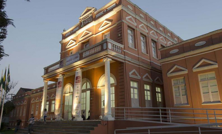 A Secretaria de Estado da Comunicação Social e da Cultura vai disponibilizar o imóvel que já abrigou a Santa Casa da cidade, em Paranaguá, para a Secretaria de Estado da Saúde - Curitiba, 19/05/2021 - Foto: Arquivo SEEC