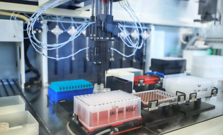 Paraná mantém liderança nacional em testagem padrão ouro para detecção da Covid-19. Foto: José Fernando Ogura/AEN