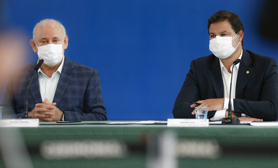 A nova concessão das rodovias que cortam o Paraná será baseada em torno da menor tarifa oferecida ao usuário, sem limite de desconto na disputa na Bolsa de Valores, arrumando a modelagem de acordo com o anseio da população