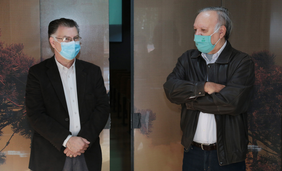 O Complexo Hospitalar do Trabalhador (CHT) irá utilizar mil testes rápidos para diagnóstico da Covid-19 em pacientes e colaboradores nas unidades que compõem o complexo, como o Hospital do Trabalhador, Hospital de Reabilitação, Hospital de Infectologia e Retaguarda Clínica, Hospital da Lapa, e Hospital Regional do Litoral. -  Curitiba, 21/05/2021  -  Foto: Clevis Massolia/CHT