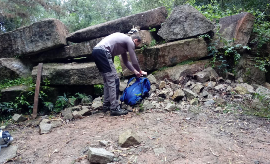 As trilhas do Parque Estadual Pico do Paraná e do Morro do Anhangava, atrativo do Parque Estadual Serra da Baitaca, receberam manutenção através de voluntários, neste final de semana. Ambos estão localizados na Região Metropolitana de Curitiba (RMC). -  Curitiba, 14/05/2021  -  Foto: Fepam