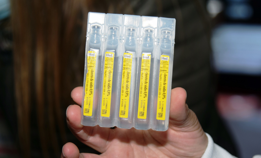 O Governo do Estado descentralizou vacinas contra a Covid-19 da Pfizer/BioNTech para nove municípios do Paraná nesta segunda-feira (24). Ao todo 39.780 doses foram distribuídas para Curitiba, Ponta Grossa, Guarapuava, Foz do Iguaçu, Araucária, Campo Largo, São José dos Pinhais, Colombo e Pinhais. -  24/05/2021  -  Foto: Américo Antonio/SESA