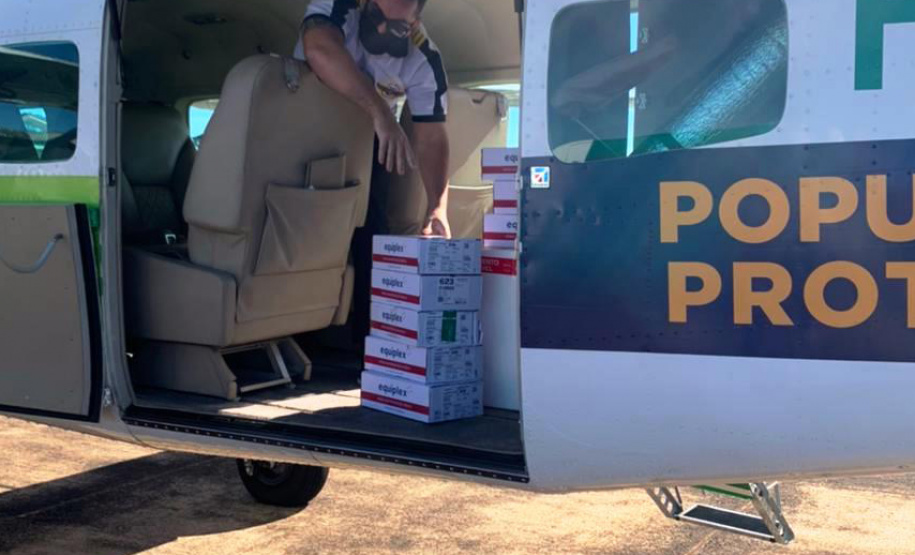 O Governo do Estado descentralizou vacinas contra a Covid-19 da Pfizer/BioNTech para nove municípios do Paraná nesta segunda-feira (24). Ao todo 39.780 doses foram distribuídas para Curitiba, Ponta Grossa, Guarapuava, Foz do Iguaçu, Araucária, Campo Largo, São José dos Pinhais, Colombo e Pinhais. - 24/05/2021 - Foto: DSivulgação SESA