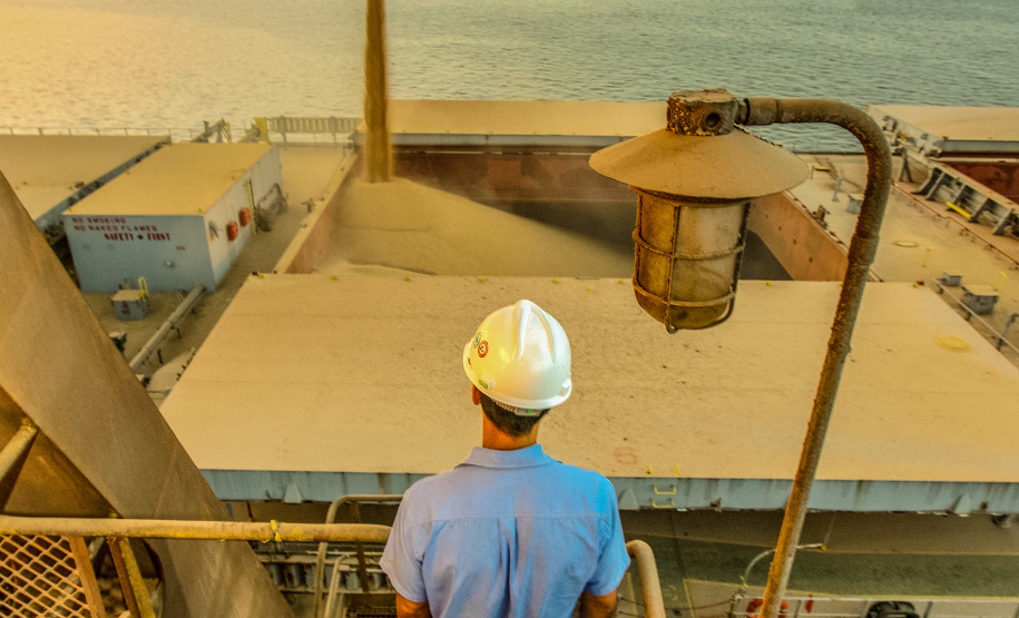Portuários estão no próximo grupo prioritário a receber a vacina contra a Covid-19 - Paranaguá, 25/05/2021 - Foto: Arquivo Portos do Paraná