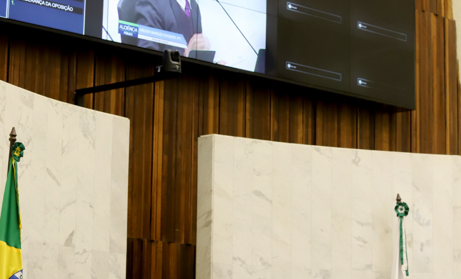 O secretário de Estado da Fazenda, Renê Garcia Junior, apresentou durante audiência pública na tarde desta terça-feira (25), na Assembleia Legislativa do Paraná, os resultados contábeis do Paraná referentes ao 1º quadrimestre de 2021, e ressaltou a premente necessidade de suplementação orçamentária para fazer frente ao aumento de despesas. Foto: Ari Dias/AEN