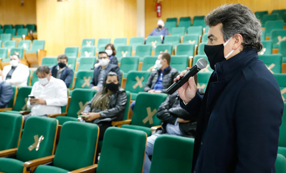 O Departamento de Estradas de Rodagem do Paraná (DER/PR) realizou esta semana a fase de lances da licitação do projeto e da obra de duplicação da PR-317, entre Maringá e Iguaraçu, na região Noroeste