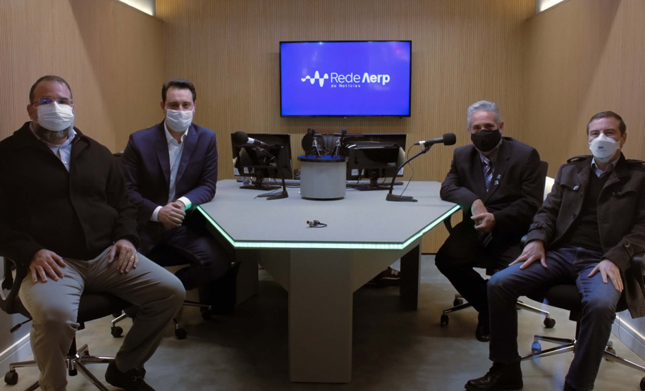 O apoio do Governo do Estado às empresas paranaenses está ajudando o Paraná a dar uma resposta à crise econômica causada pela pandemia de Covid-19, afirmou o governador Carlos Massa Ratinho Junior