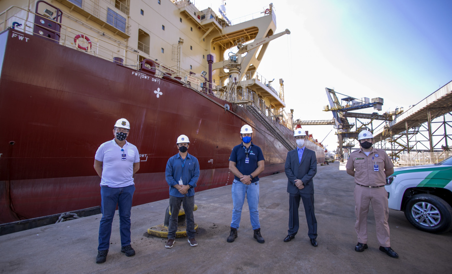 Novo delegado da Polícia Federal em Paranaguá conhece a estrutura da Portos do Paraná  - Paranaguá, 27/05/2021  -  Foto: Claudio Neves/Portos do Paraná