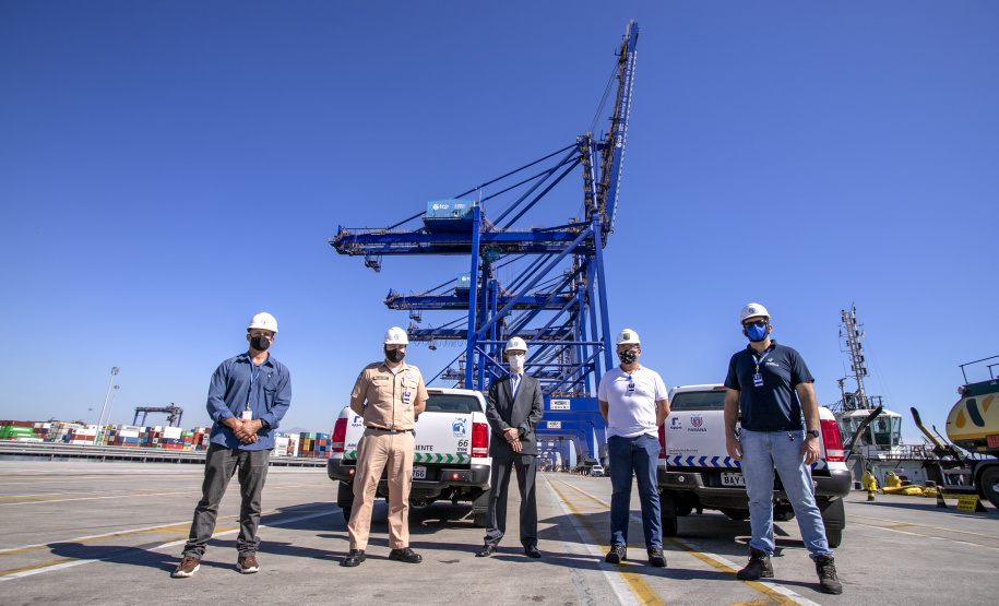 Novo delegado da Polícia Federal em Paranaguá conhece a estrutura da Portos do Paraná  - Paranaguá, 27/05/2021  -  Foto: Claudio Neves/Portos do Paraná