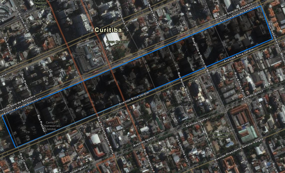 Sanepar começa a substituir rede de água em Curitiba  -  Foto: Rodrigo Leandro Kuzma/Sanepar