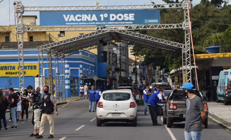 Vacinação no Porto de Paranaguá  -  Paranaguá, 28/05/2021  -  Foto: Américo Antonio/SESA