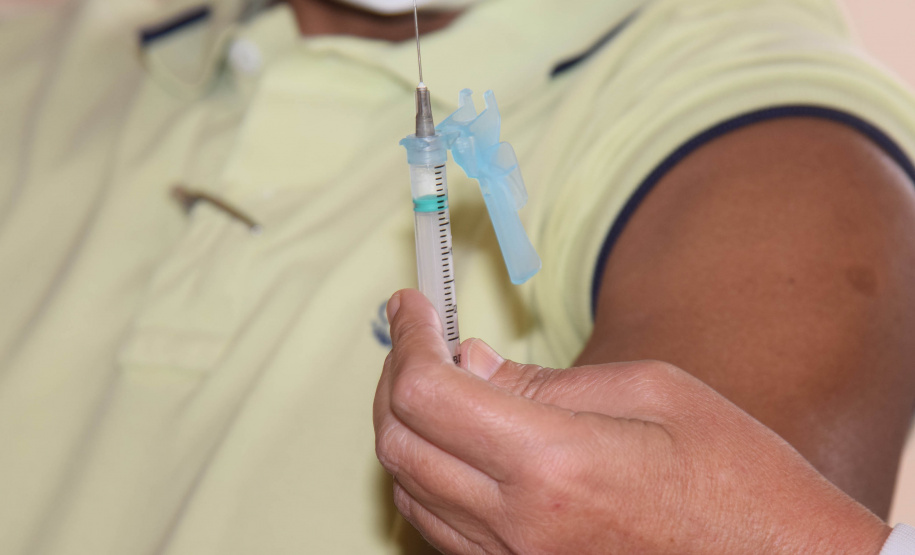 Vacinação no Porto de Paranaguá  -  Paranaguá, 28/05/2021  -  Foto: Américo Antonio/SESA