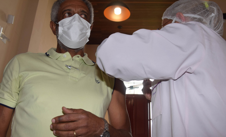 Vacinação no Porto de Paranaguá  -  Paranaguá, 28/05/2021  -  Foto: Américo Antonio/SESA