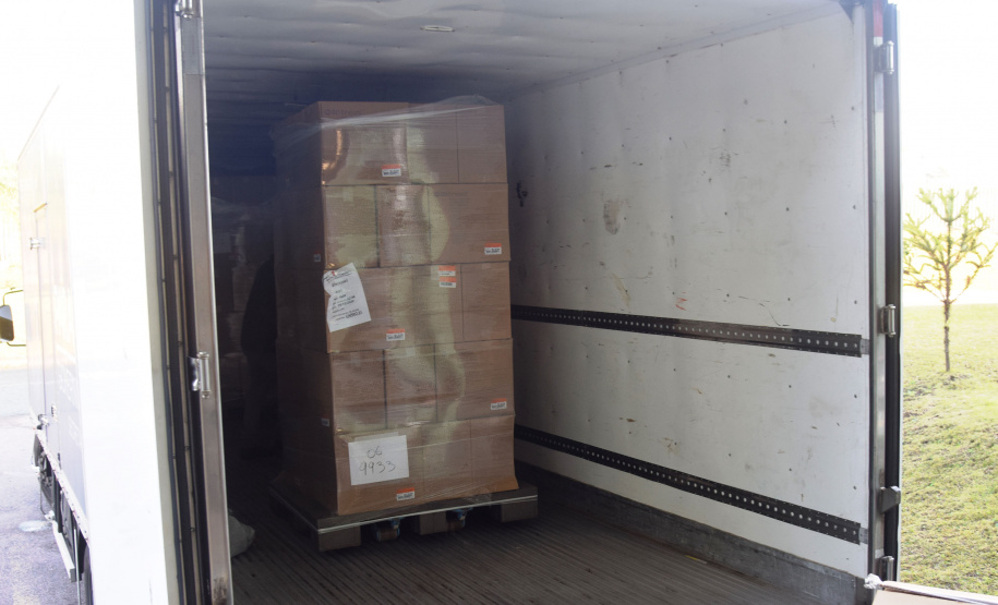 A Secretaria da Saúde do Paraná enviou hoje (29) para as Regionais de Saúde  2.372.000 milhões de seringas descartáveis que serão utilizadas no Programa de Imunizações.  -  Curitiba, 29/05/2021  -  Foto: Américo antonio/SESA