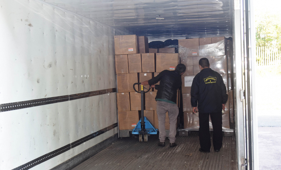 A Secretaria da Saúde do Paraná enviou hoje (29) para as Regionais de Saúde  2.372.000 milhões de seringas descartáveis que serão utilizadas no Programa de Imunizações.  -  Curitiba, 29/05/2021  -  Foto: Américo antonio/SESA