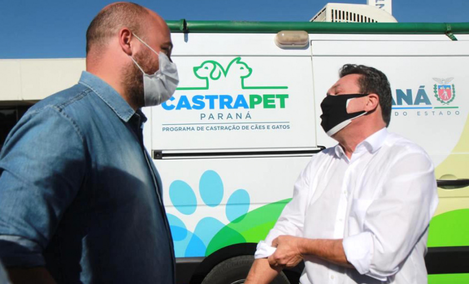 Equipes do Programa Permanente de Castração de Cães e Gatos (CastraPet), da Secretaria de Estado do Desenvolvimento Sustentável e do Turismo (Sedest), concluíram neste sábado (29) a castração de 719 animais em Piraquara. O Município é um dos últimos do ciclo que encerra no final de junho, com atendimento em 45 localidades e 15 mil pets castrados.  -  Piraquara, 29/05/2021  - Foto: Alessandro Vieira/AEN