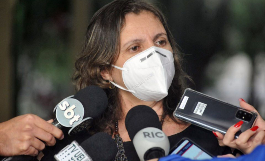 Vestibular da UEL registra ausência de 42% e prova aborda fronteiras e pandemia.   Na foto, Diretora do COPS, Sandra Garcia, falou sobre a prova de redação, que trouxe os temas COVID-19 e pandemia.  - Londrina, 31/05/2021  -  Foto: UEL