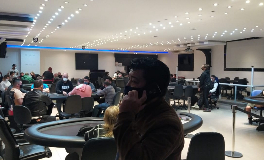 Com medidas mais rígidas, AIFU fecha 17 estabelecimentos e 20 pessoas são encaminhadas neste final de semana na Capital  -  Curitiba, 31/05/2021  -  Foto: PMPR