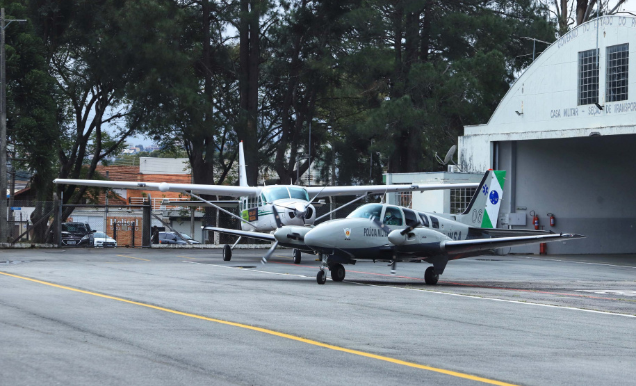 Paraná distribui 37.440 doses de vacina contra Covid-19 da Pfizer para 21 municípios. Foto: José Fernando Oura/AEN