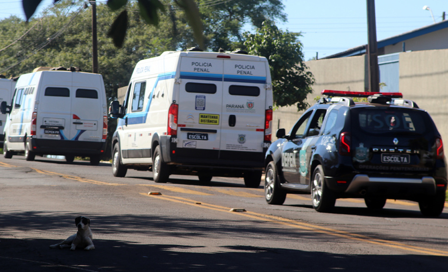 Carceragens de delegacias de quatro cidades do Oeste paranaense são transferidas para gestão do Depen Governo do Paraná retirou 9,3 mil detentos de carceragens sob responsabilidade da Polícia Civil e passou para gestão plena do Departamento Penitenciário (Depen). O balanço engloba transferências efetivadas desde o começo de 2019. Até então, o Estado tinha a pior superlotação do País em delegacias. - Foto; SESP/PR