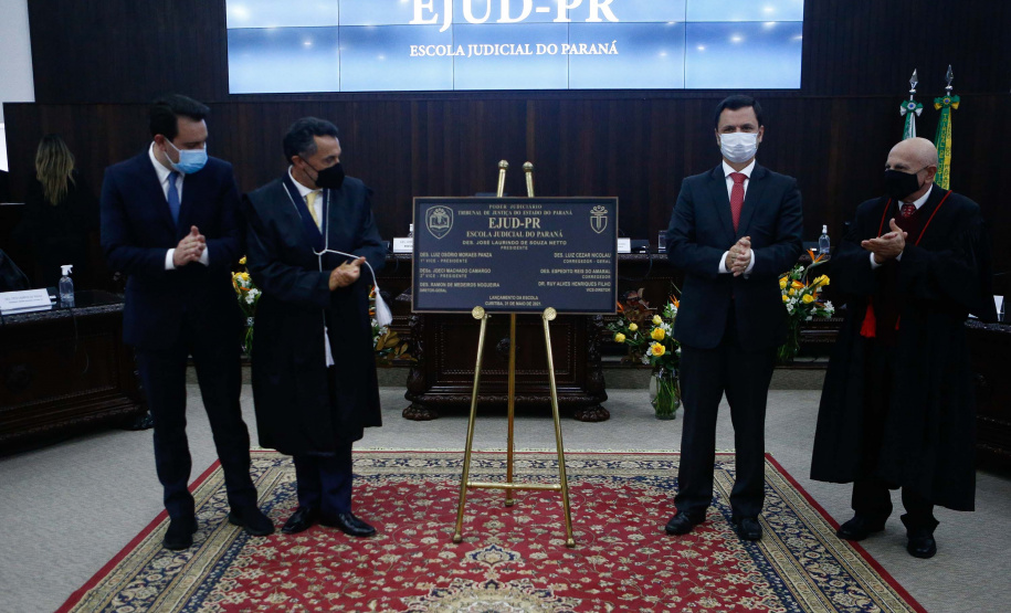 O governador Carlos Massa Ratinho Junior participou nesta segunda-feira (31) do lançamento da Escola Judicial do Paraná (Ejud-PR). Foto: Jonathan Campos/AEN