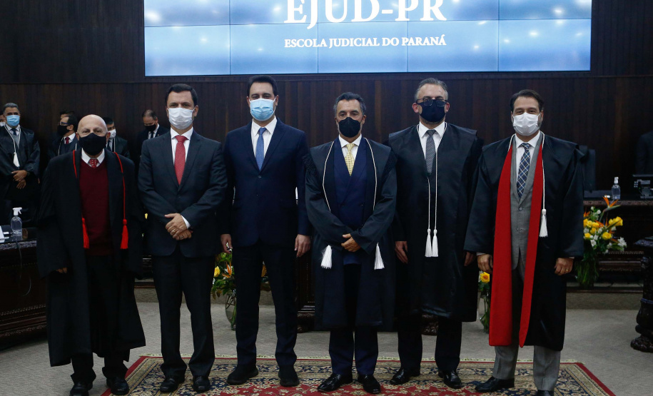 O governador Carlos Massa Ratinho Junior participou nesta segunda-feira (31) do lançamento da Escola Judicial do Paraná (Ejud-PR). Foto: Jonathan Campos/AEN