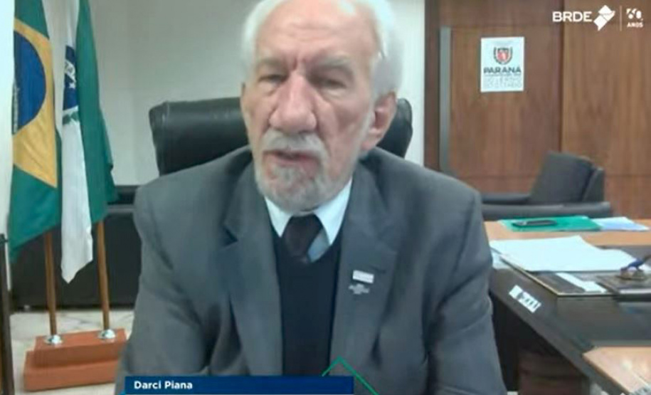 O Banco Regional de Desenvolvimento do Extremo Sul (BRDE) lançou nesta segunda-feira (31) a segunda edição do BRDE Labs, um programa que tem o objetivo de capacitar e acelerar o desenvolvimento do Estado do Paraná aproximando as startups do Governo, Universidade, Indústrias e o BRDE. Na foto, o vice-governador Darci Piana 
 -  Curitiba, 01/06/2021  -  Foto: Julia Beatriz Duda/BRDE