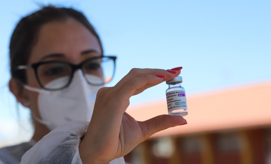 Novo lote com 360 mil doses de AstraZeneca chega nesta quarta-feira ao Paraná  -   - Foto: Geraldo Bubniak/AEN