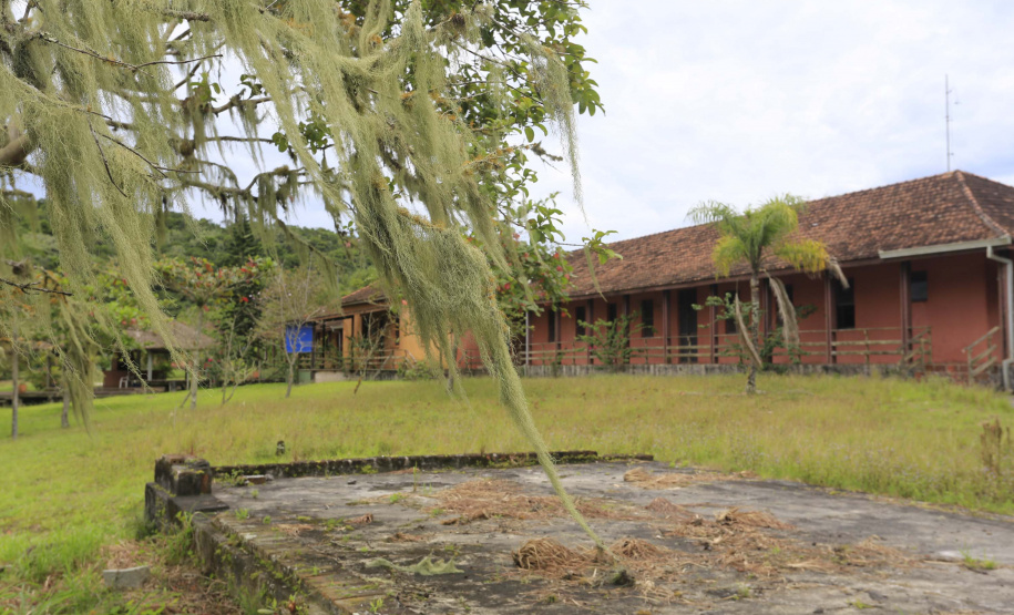 Obras que vão transformar residência oficial da Ilha das Cobras em escola começam neste mês. Foto: Arnaldo Alves/Arquivo AEN