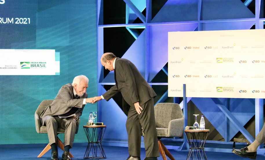 Vice-governador apresenta desenvolvimento da infraestrutura paranaense em evento internacional de atração de investimentos - Curitiba, 02/06/2021 - foto: Camila Tonett/Vice-Governadoria