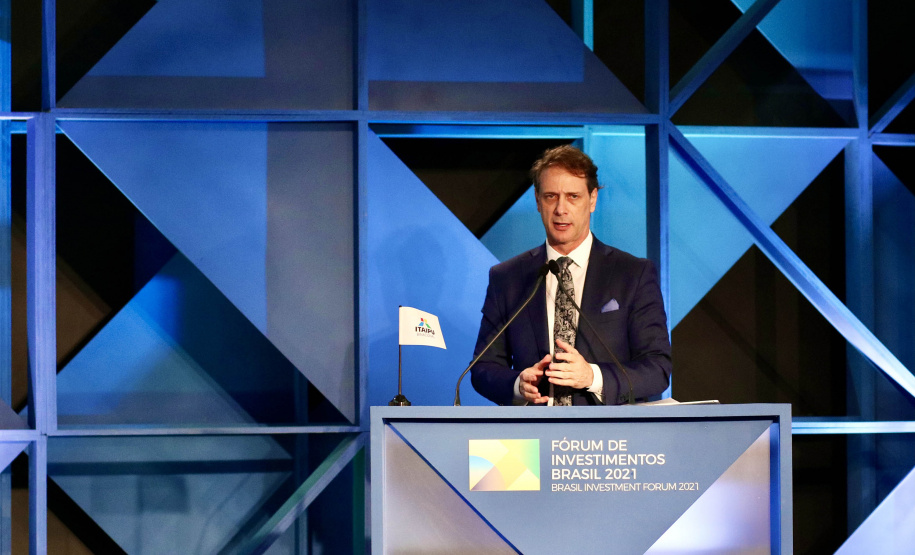 Vice-governador apresenta desenvolvimento da infraestrutura paranaense em evento internacional de atração de investimentos - Curitiba, 02/06/2021 - foto: Camila Tonett/Vice-Governadoria