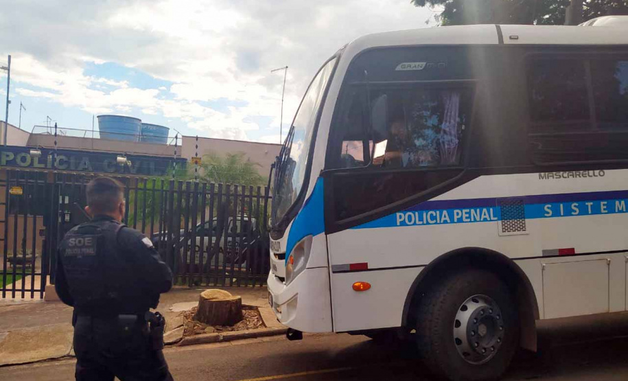A secretaria estadual da Segurança Pública, por meio do Departamento Penitenciário do Paraná (Depen), concluiu nesta quarta-feira (02/06) a transferência de todos os presos das carceragens das delegacias de Terra Roxa e Terra Boa, na região norte e oeste do estado, respectivamente, para a recém-inaugurada Cadeia Pública de Campo Mourão II. Com esta ação, as duas cadeias serão desativadas. - Curitiba, 02/06/2021 - Foto: DEPEN-PR/SESP-PR
