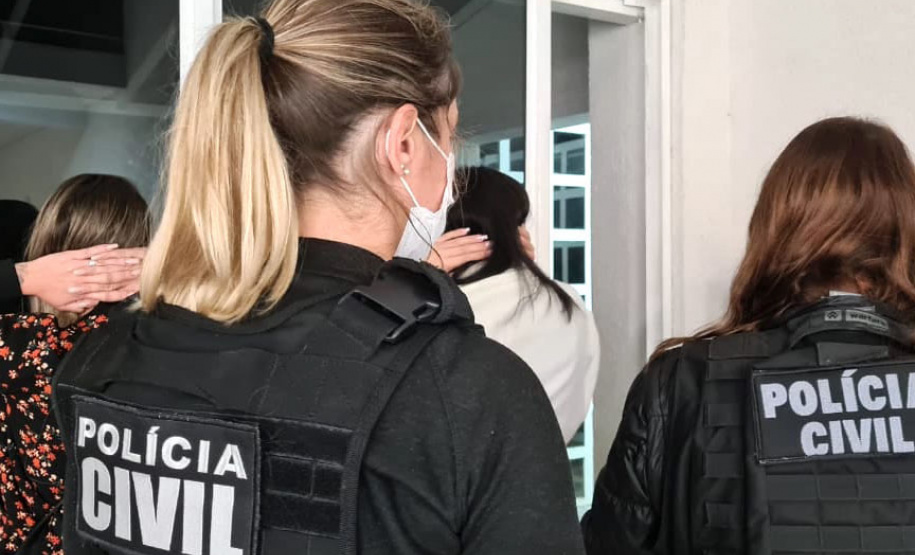 Operação da Polícia Civil resulta na prisão de 11 pessoas e na dispersão de festa clandestina em Colombo - Curitiba, 03/06/2021 - Foto: PCPR