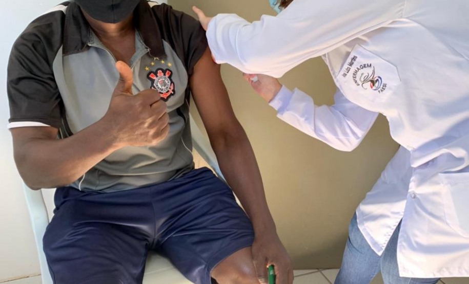 Ramilândia - Municípios do Paraná vacinam contra a Covid-10 durante todo o feriado prolongado - Ramilândia, 04/06/2021 - Foto: SESA