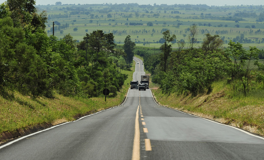 Licitação de R$ 79,6 milhões vai garantir melhorias em 307 km de rodovias no Noroeste. Foto: Ivan Bueno/Arquivo AEN