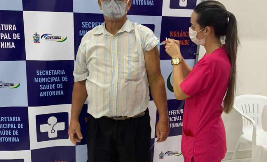 Paranaguá e Antonina, no Litoral, avançam na vacinação e imunizam a população na faixa dos 40 anos. Foto: Prefeitura de Paranaguá. Foto: Prefeitura de Antonina