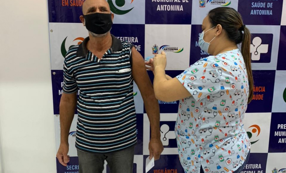 Paranaguá e Antonina, no Litoral, avançam na vacinação e imunizam a população na faixa dos 40 anos. Foto: Prefeitura de Paranaguá. Foto: Prefeitura de Antonina