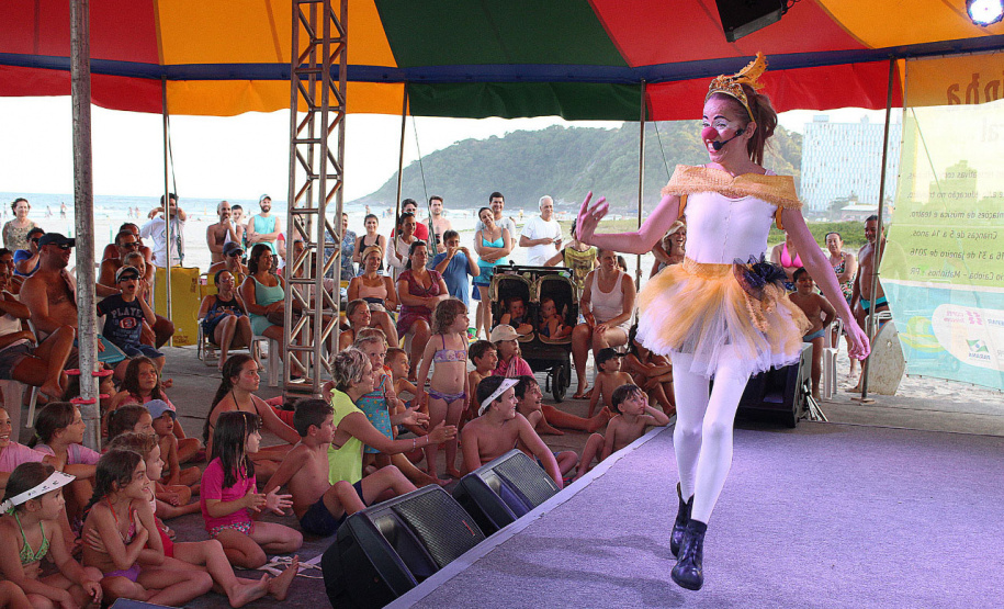 Termina na próxima terça-feira, 15, o período para inscrição no edital 01/2021 da Secretaria de Estado da Comunicação Social e da Cultura, o Trilhando pelo Paraná, que busca contemplar os trabalhadores da cultura na seleção de espetáculos infantis de circo-teatro ou pavilhão. -  Curitiba, 08/06/2021  -  Foto: Rogério Tonetti/Divulgação SECC