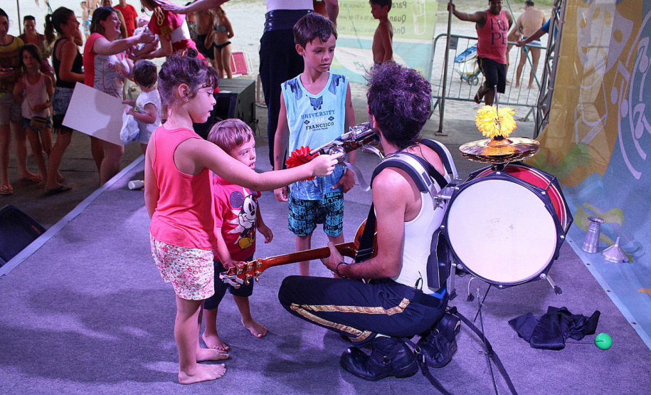 Termina na próxima terça-feira, 15, o período para inscrição no edital 01/2021 da Secretaria de Estado da Comunicação Social e da Cultura, o Trilhando pelo Paraná, que busca contemplar os trabalhadores da cultura na seleção de espetáculos infantis de circo-teatro ou pavilhão. -  Curitiba, 08/06/2021  -  Foto: Rogério Tonetti/Divulgação SECC