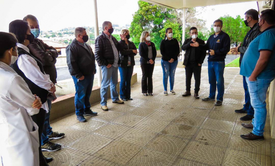 Governo do Estado realiza repasse que viabiliza aquisição de aparelho de raio X na Santa Casa de Misericórdia de Ribeirão Claro
. Foto: Prefeitura de Ribeirão Claro