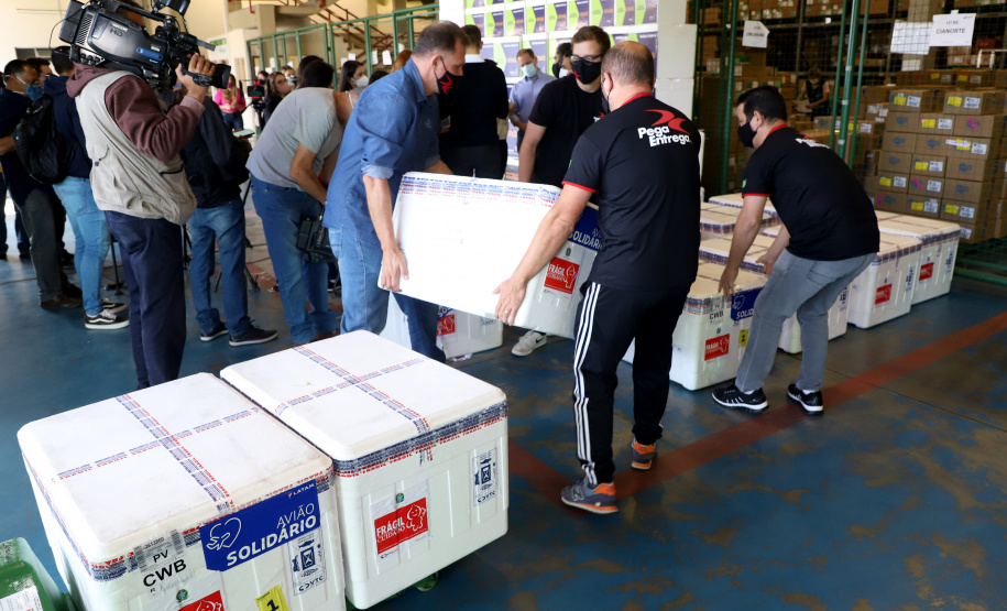 Vacina Oxford/AstraZeneca -  -  Foto: Ari Dias/AEN