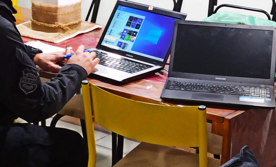 A Polícia Civil do Paraná (PCPR) prendeu três pessoas em flagrante durante a Operação ?Luz na Infância 8?, nesta quarta-feira (9), no Paraná. A força-tarefa coordenada pelo Ministério da Justiça e Segurança Pública teve a participação de policiais civis cumprindo 176 mandados de busca e apreensão no Brasil e em mais cinco países: Argentina, Estados Unidos, Paraguai, Panamá e Equador.  -  Curitiba, 09/06/2021  -  Foto: Polícia Civil do Paraná