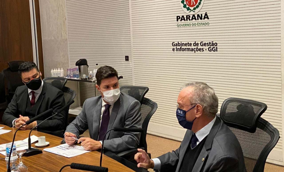 Com a meta de buscar soluções para expandir as telecomunicações no Estado, o comitê Descomplica Telecom apresentou o resultado parcial do trabalho conduzido pelo grupo desde 2020, quando foi instalado. Foto: Guilherme Flores/ Casa Civil