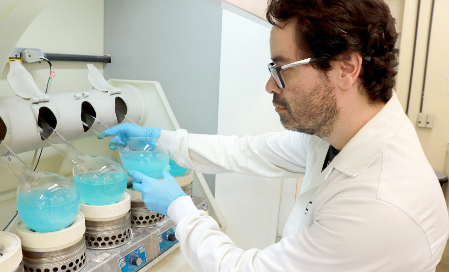 Tecpar- Análise de fertilizantes - Foto: Tecpar