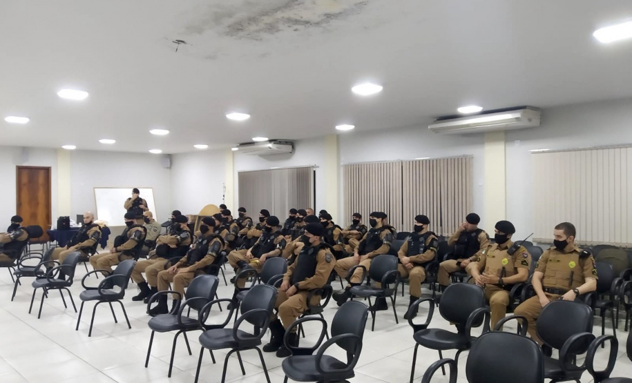 Polícia Militar e Ministério Público cumprem 45 mandados de prisão e apreendem fuzil e coletes balísticos no interior do estado - Curitiba, 10/06/2021 - Foto: PMPR/SESP-PR