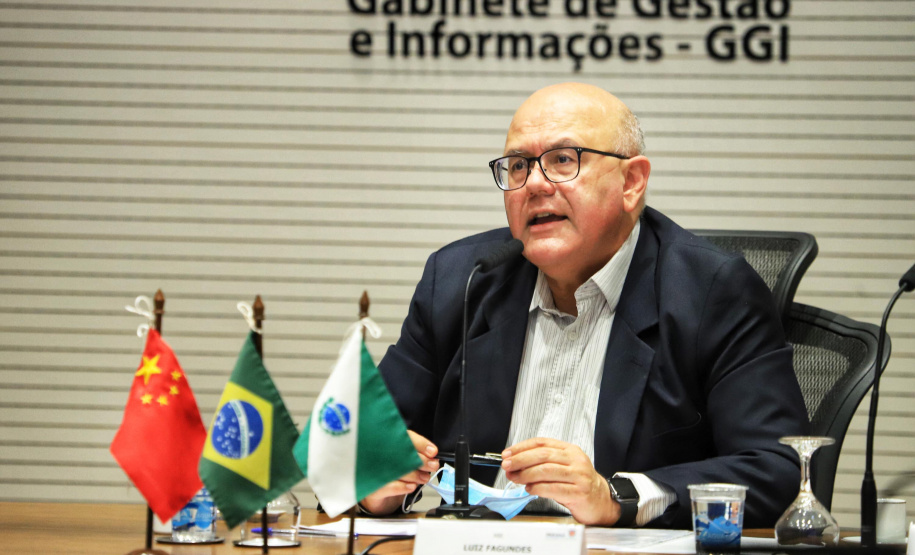 Integrantes do Grupo de Trabalho do Plano Estadual Ferroviário detalharam nesta sexta-feira (11) o projeto de execução da Nova Ferroeste a representantes do Consulado da China em São Paulo. Participaram do encontro virtual a cônsul no estado, Chen Peijie, e o conselheiro comercial He Jim. - Curitiba, 11/06/2021 - Foto: José Fernando Ogura/AEN