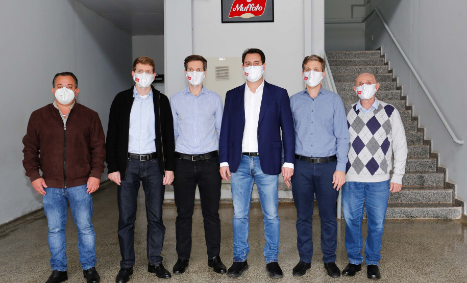 O governador Carlos Massa Ratinho Junior participou nesta sexta-feira (11), em Cambé, no Norte do Estado, da inauguração do Muffato Foods, um dos mais modernos centros de processamento de alimentos do Paraná, que recebeu investimento de R$ 170 milhões.Foto: Jonathan Campos/AEN